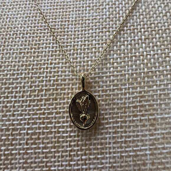 Jilly Box Radish Necklace By Sugar Blossom Gold Tone Pendant On Dainty Chain - Picture 9 of 10